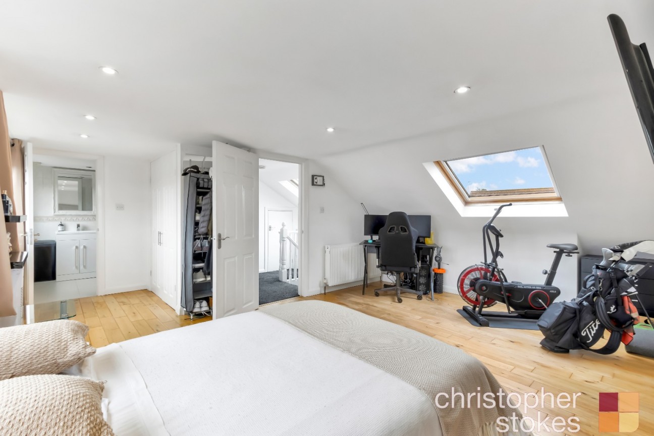 The Laurels, Hammondstreet Road, Waltham Cross, Hertfordshire, EN7 6NL
