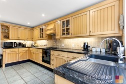 The Laurels, Hammondstreet Road, Waltham Cross, Hertfordshire, EN7 6NL
