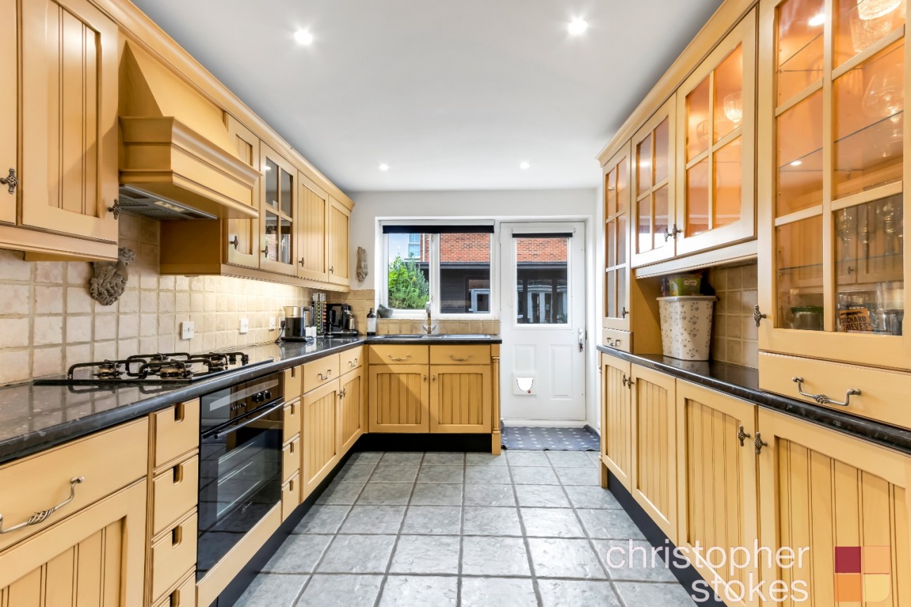The Laurels, Hammondstreet Road, Waltham Cross, Hertfordshire, EN7 6NL