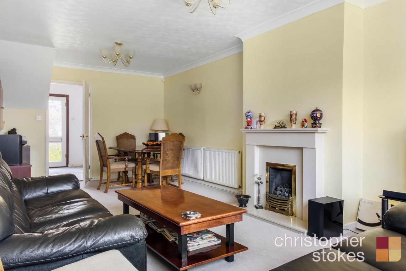Southmead Crescent, Cheshunt, Hertfordshire, EN8 8UU