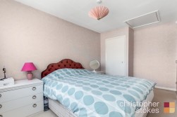 Southmead Crescent, Cheshunt, Hertfordshire, EN8 8UU