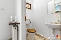 Southmead Crescent, Cheshunt, Hertfordshire, EN8 8UU