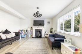 Goffs Oak Avenue, Goffs Oak, Hertfordshire, EN7 5NJ