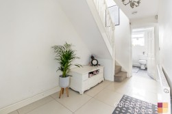 Goffs Oak Avenue, Goffs Oak, Hertfordshire, EN7 5NJ