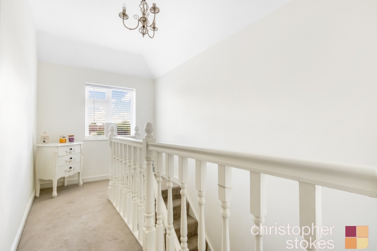 Goffs Oak Avenue, Goffs Oak, Hertfordshire, EN7 5NJ