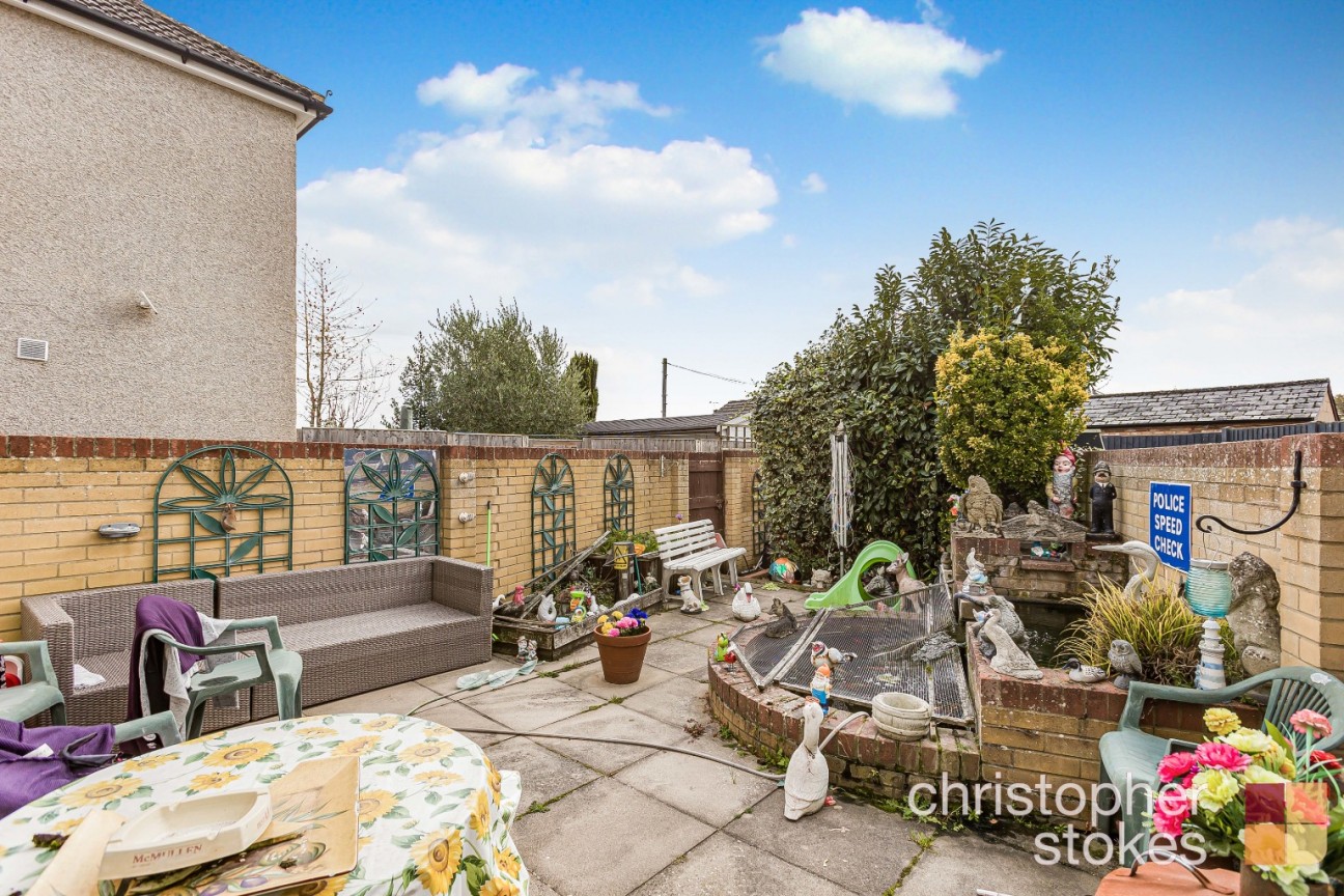 Moreton Close, Cheshunt, Hertfordshire, EN7 6LX