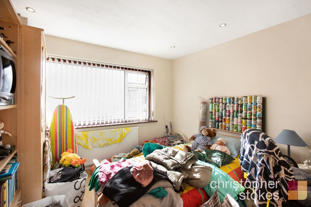 Moreton Close, Cheshunt, Hertfordshire, EN7 6LX