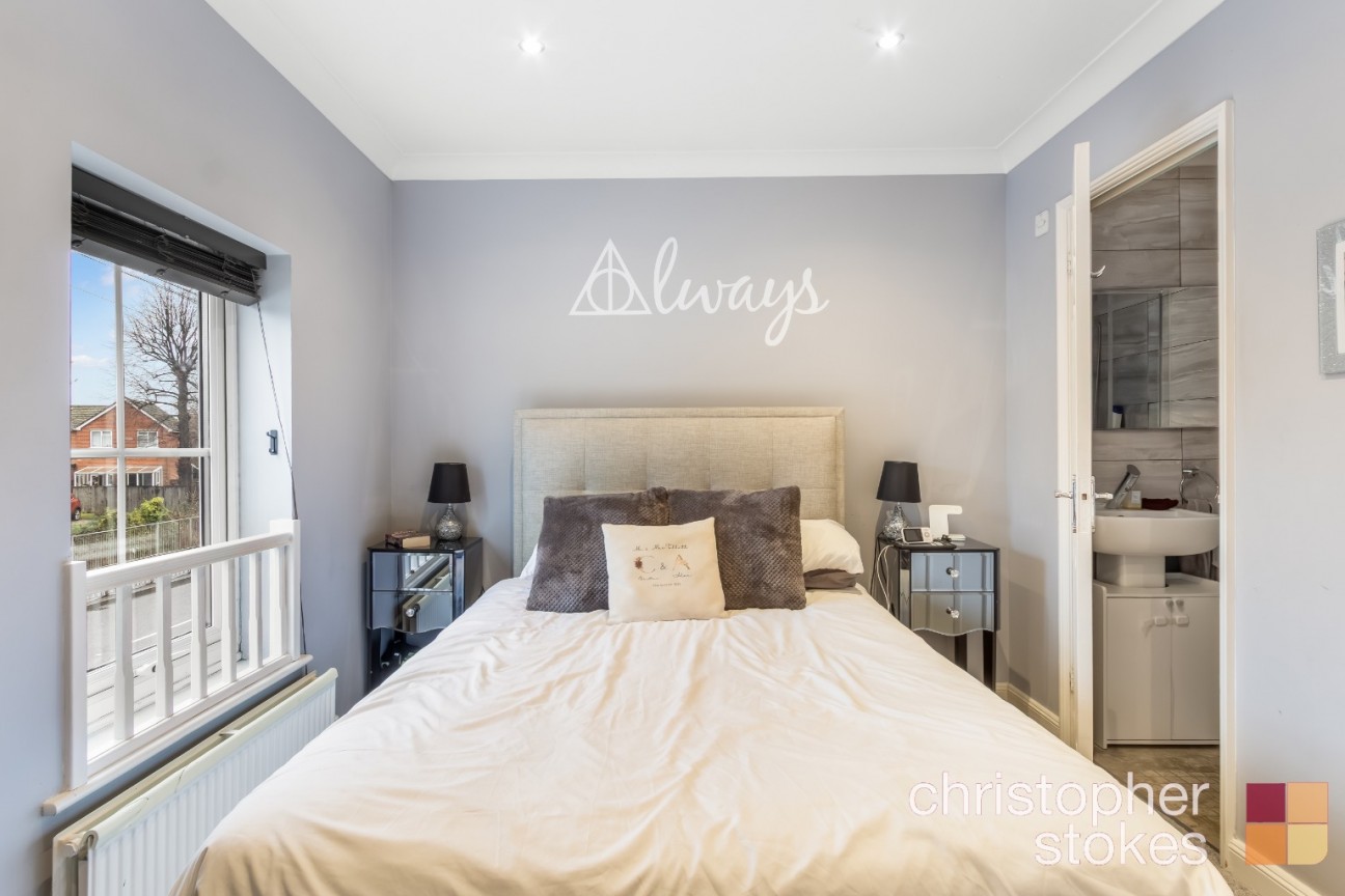 Turnford Villas, High Road, Turnford, Broxbourne, Hertfordshire, EN10 6BE