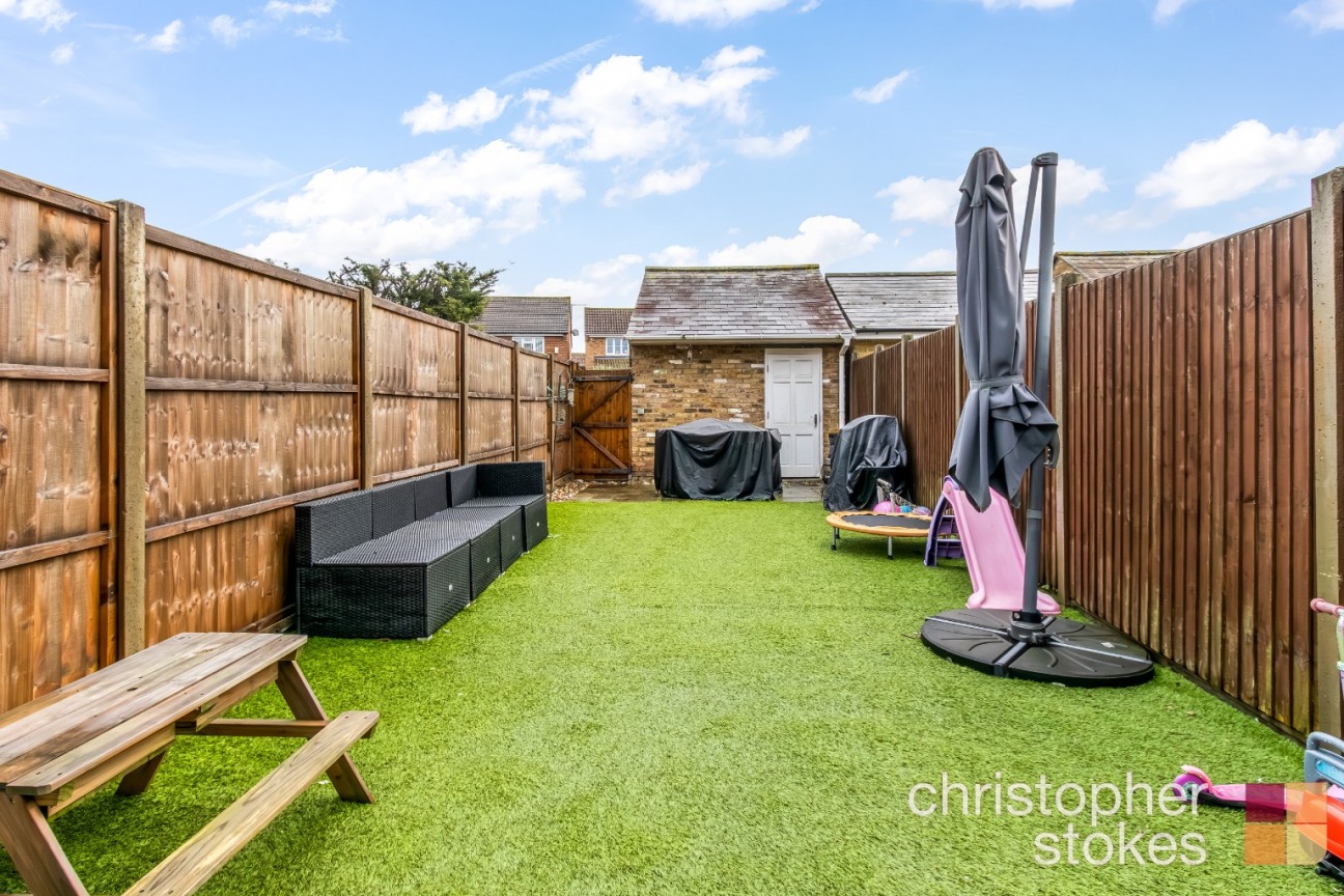 Turnford Villas, High Road, Turnford, Broxbourne, Hertfordshire, EN10 6BE