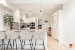 Turnford Villas, High Road, Turnford, Broxbourne, Hertfordshire, EN10 6BE