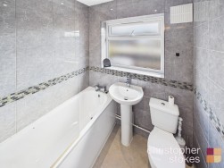 Royal Avenue, Waltham Cross, Hertfordshire, EN8 7QS