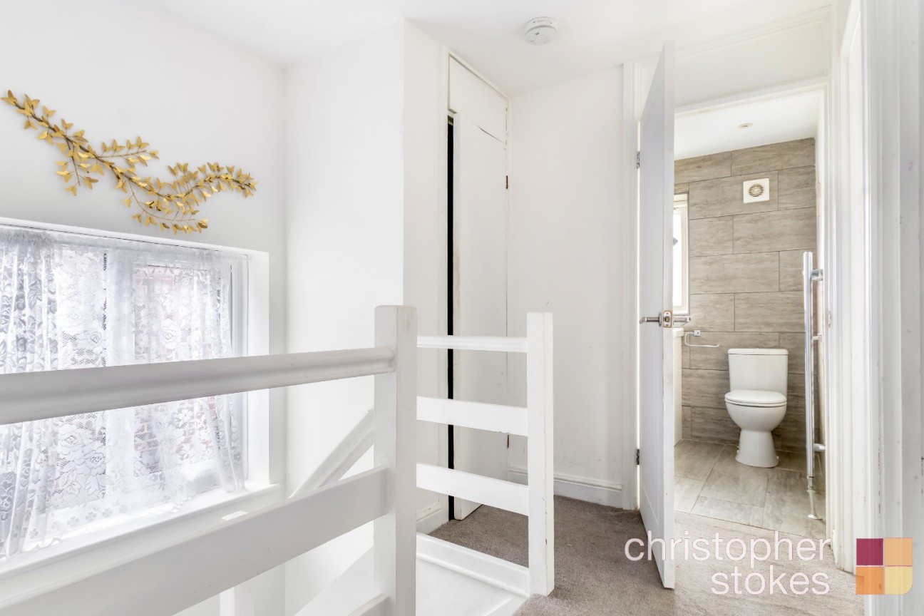 Central Avenue, Waltham Cross, Hertfordshire, EN8 7JJ