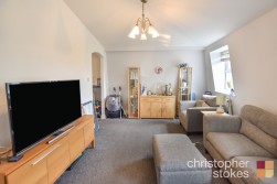 Lambs Close, Cuffley, Potters Bar, Hertfordshire, EN6 4HB
