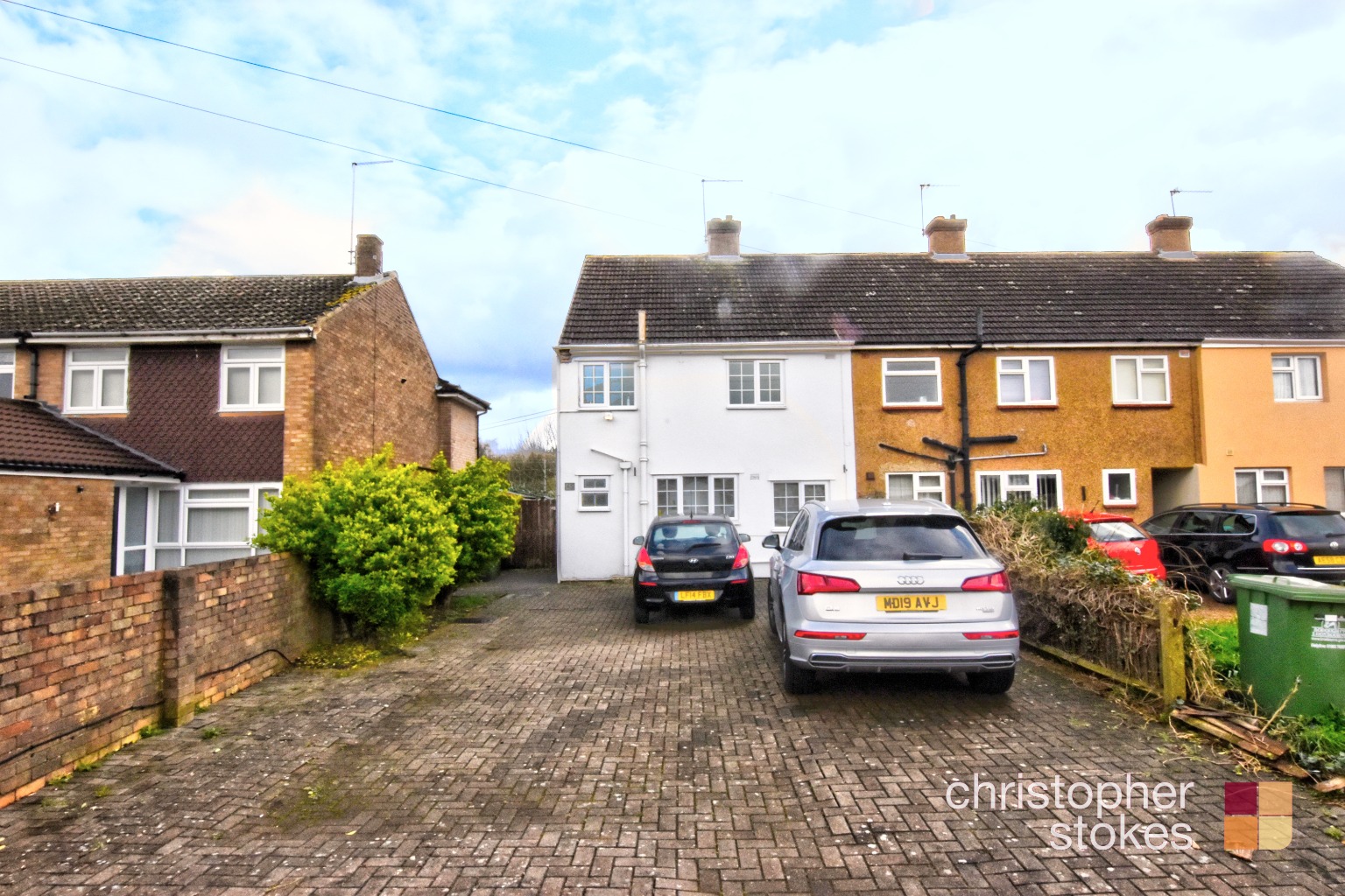 Southmead Crescent, Cheshunt, Waltham Cross, Hertfordshire, EN8 8UU