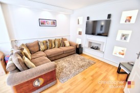 Southmead Crescent, Cheshunt, Waltham Cross, Hertfordshire, EN8 8UU