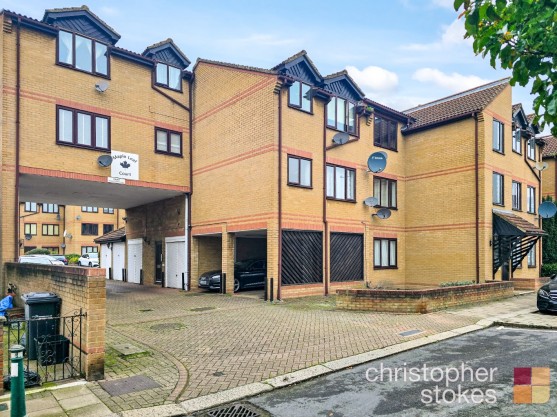 Maple Leaf Court, Cross Road, Waltham Cross, Hertfordshire, EN8 7HU