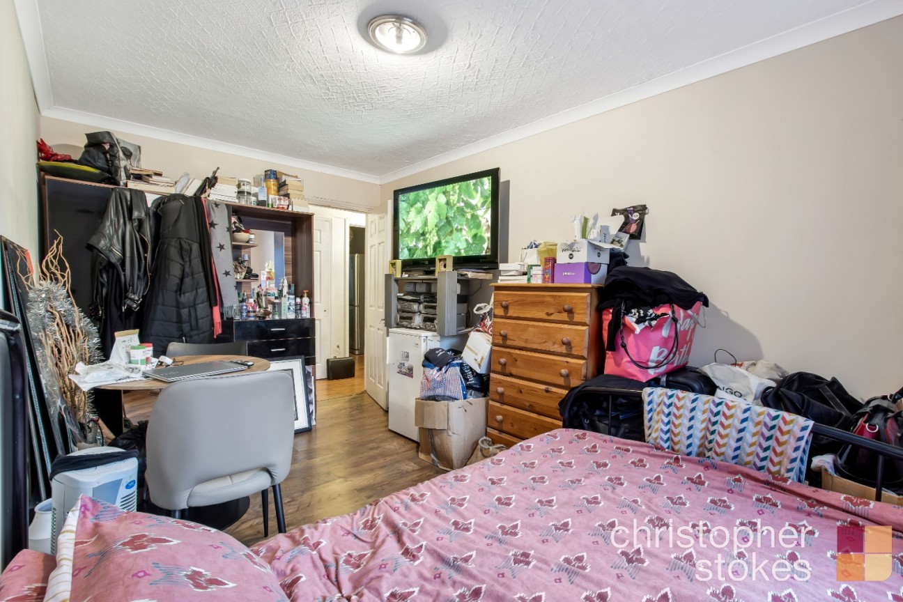 Maple Leaf Court, Cross Road, Waltham Cross, Hertfordshire, EN8 7HU