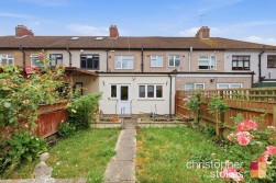 Northfield Road, Waltham Cross, Hertfordshire, EN8 7RG
