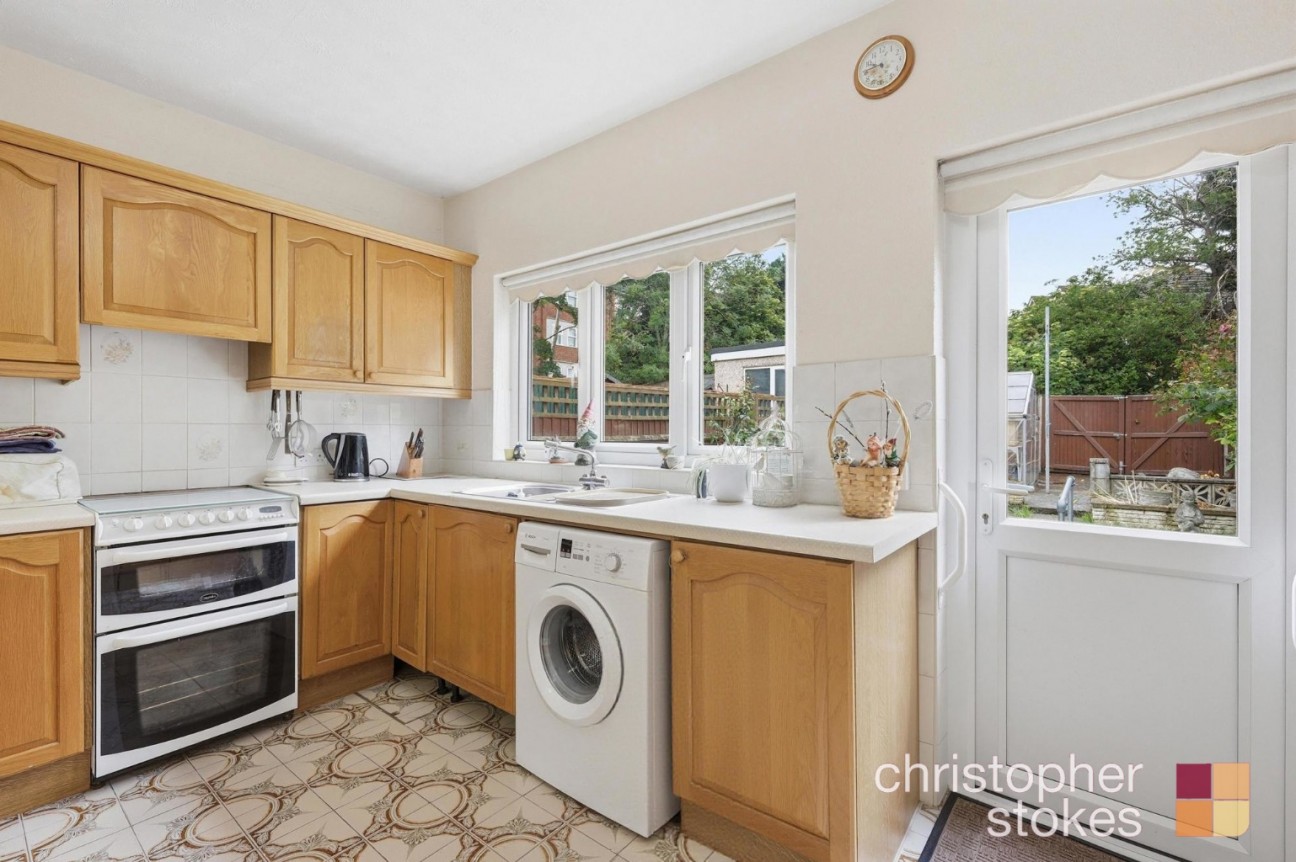 Northfield Road, Waltham Cross, Hertfordshire, EN8 7RG