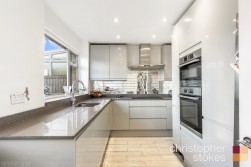 Hilltop Close, Cheshunt, Hertfordshire, EN7 6QN