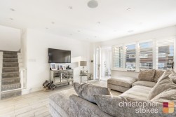 Hilltop Close, Cheshunt, Hertfordshire, EN7 6QN
