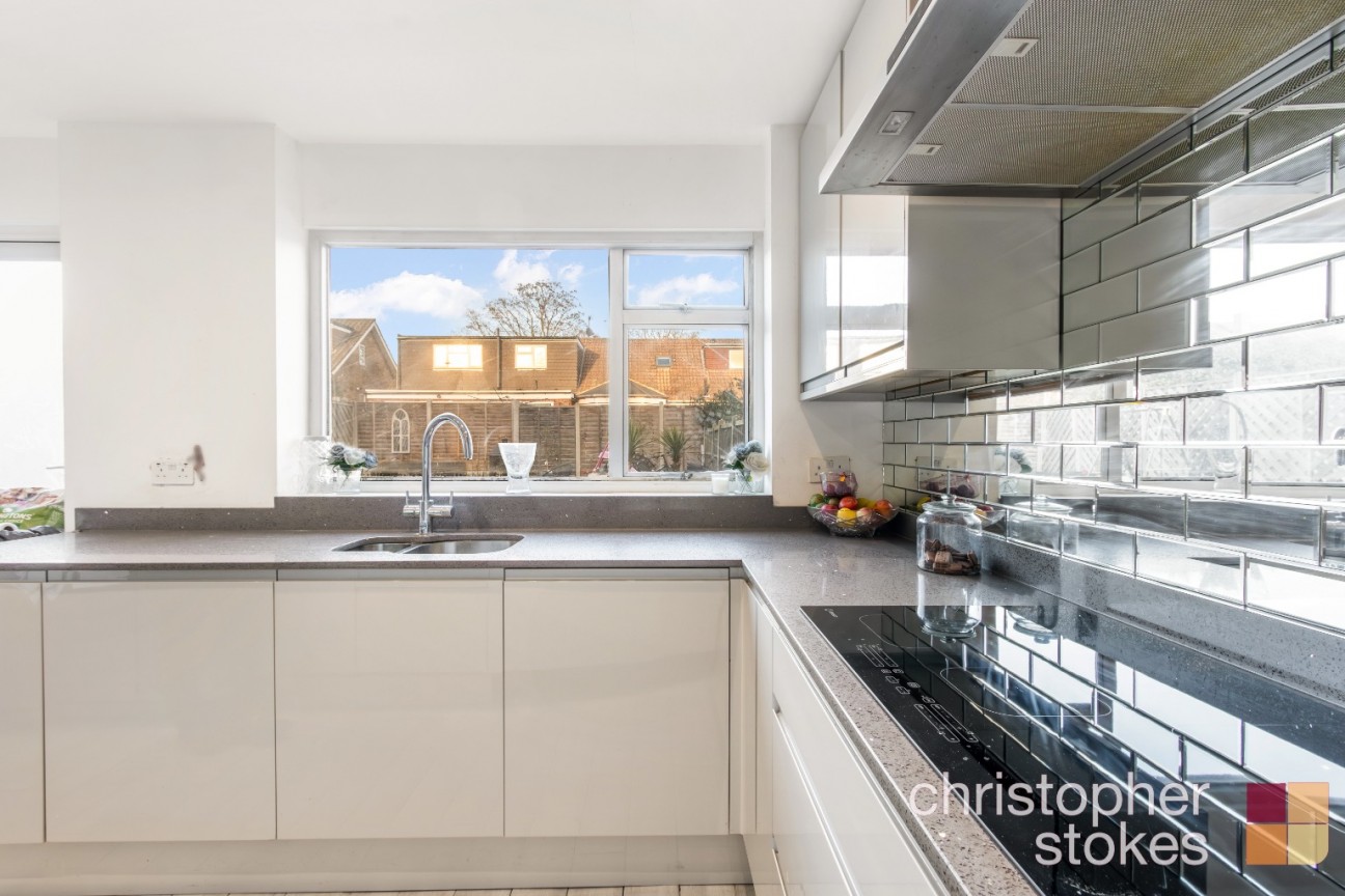 Hilltop Close, Cheshunt, Hertfordshire, EN7 6QN