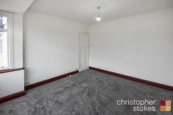 Albany Park Avenue, Enfield, Greater London, EN3 5NZ