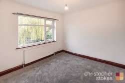 Albany Park Avenue, Enfield, Greater London, EN3 5NZ