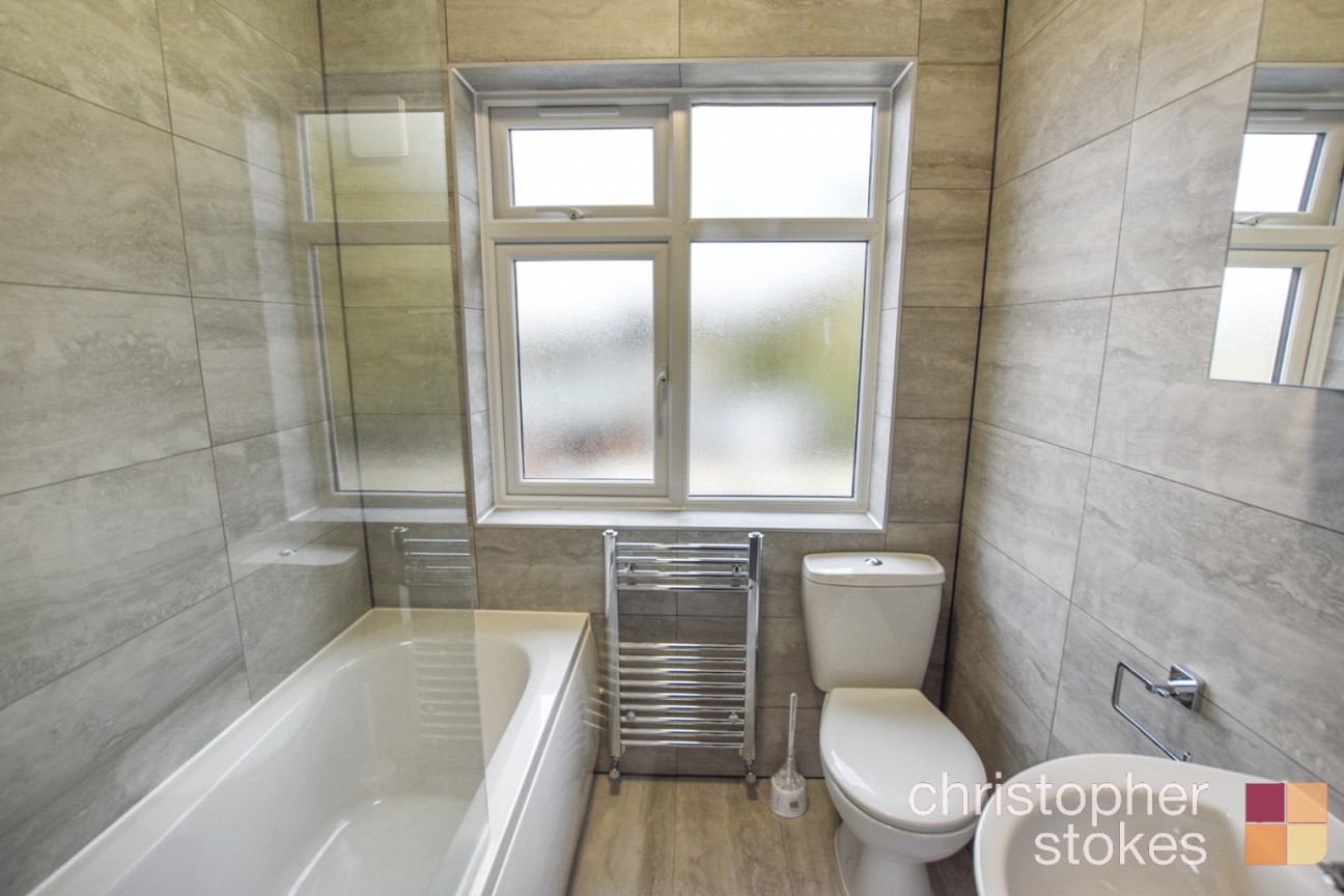 Albany Park Avenue, Enfield, Greater London, EN3 5NZ