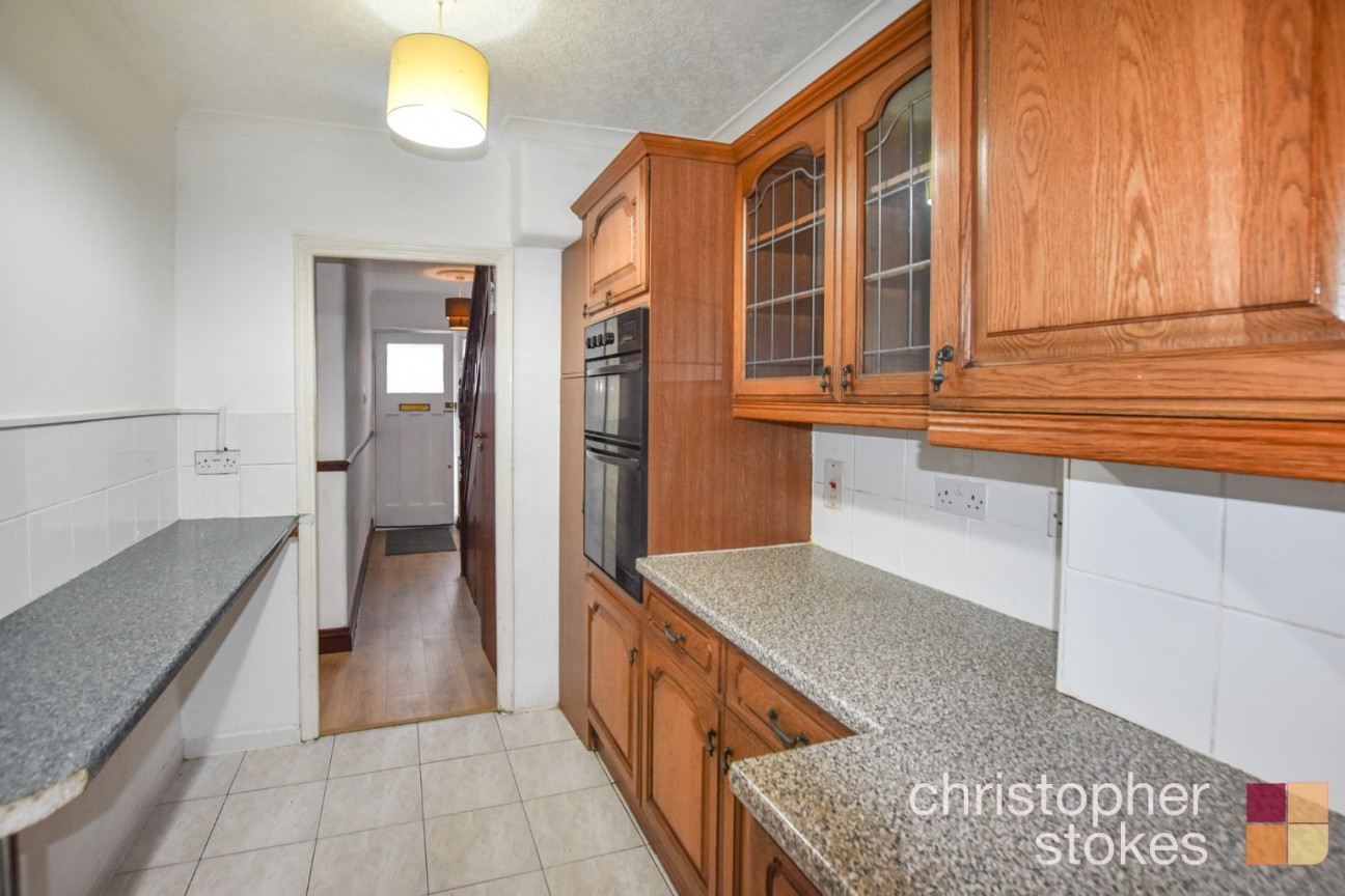 Albany Park Avenue, Enfield, Greater London, EN3 5NZ
