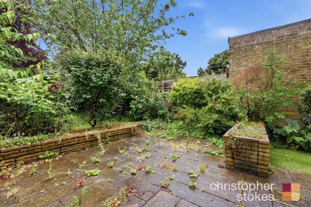 Churchgate Road, Cheshunt,Hertfordshire, EN8 9EL