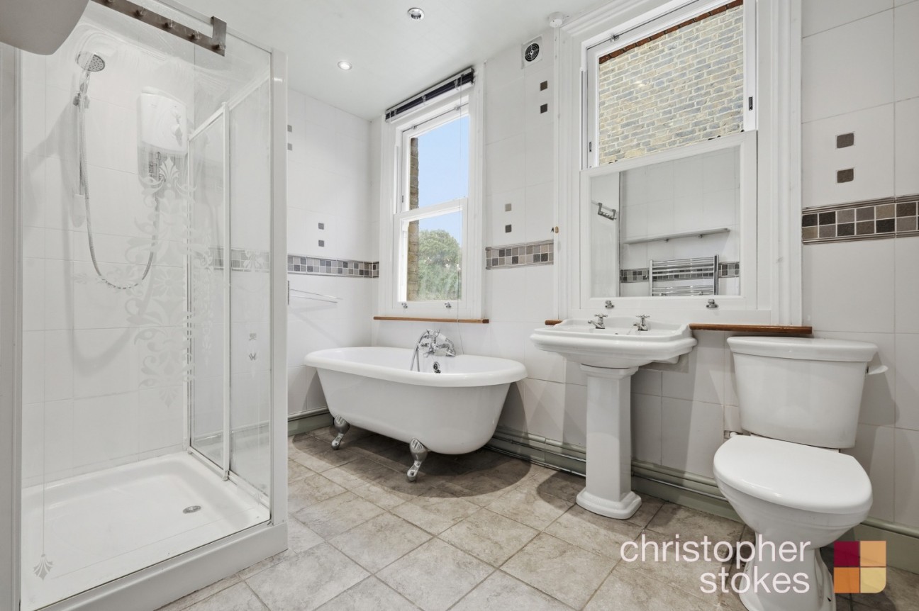 Churchgate Road, Cheshunt,Hertfordshire, EN8 9EL