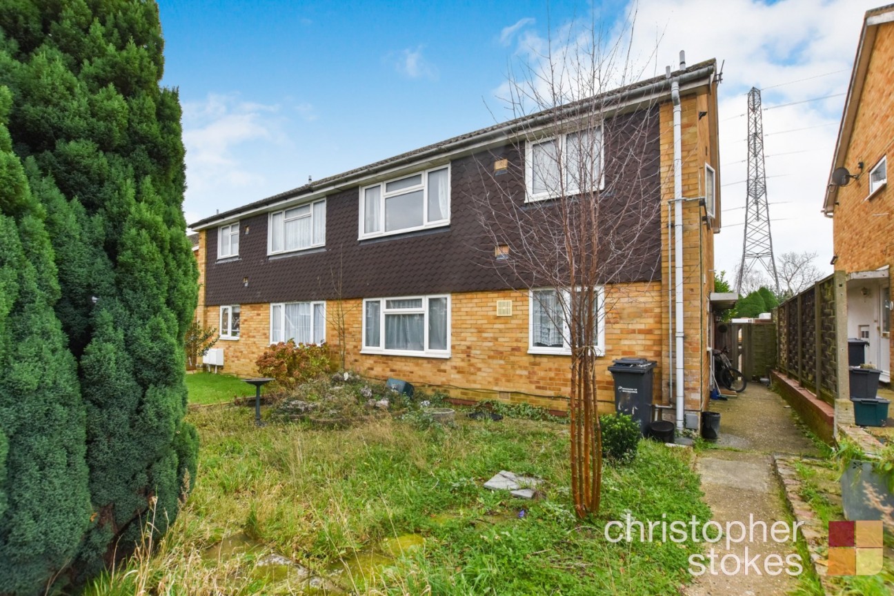 Perrysfield Road, Cheshunt, Waltham Cross, Hertfordshire, EN8 0TJ