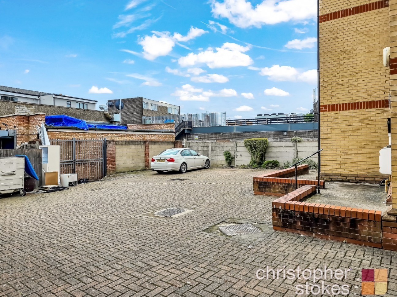 Round House Court, Hobbs Close, Cheshunt, Waltham Cross, Hertfordshire, EN8 0BU