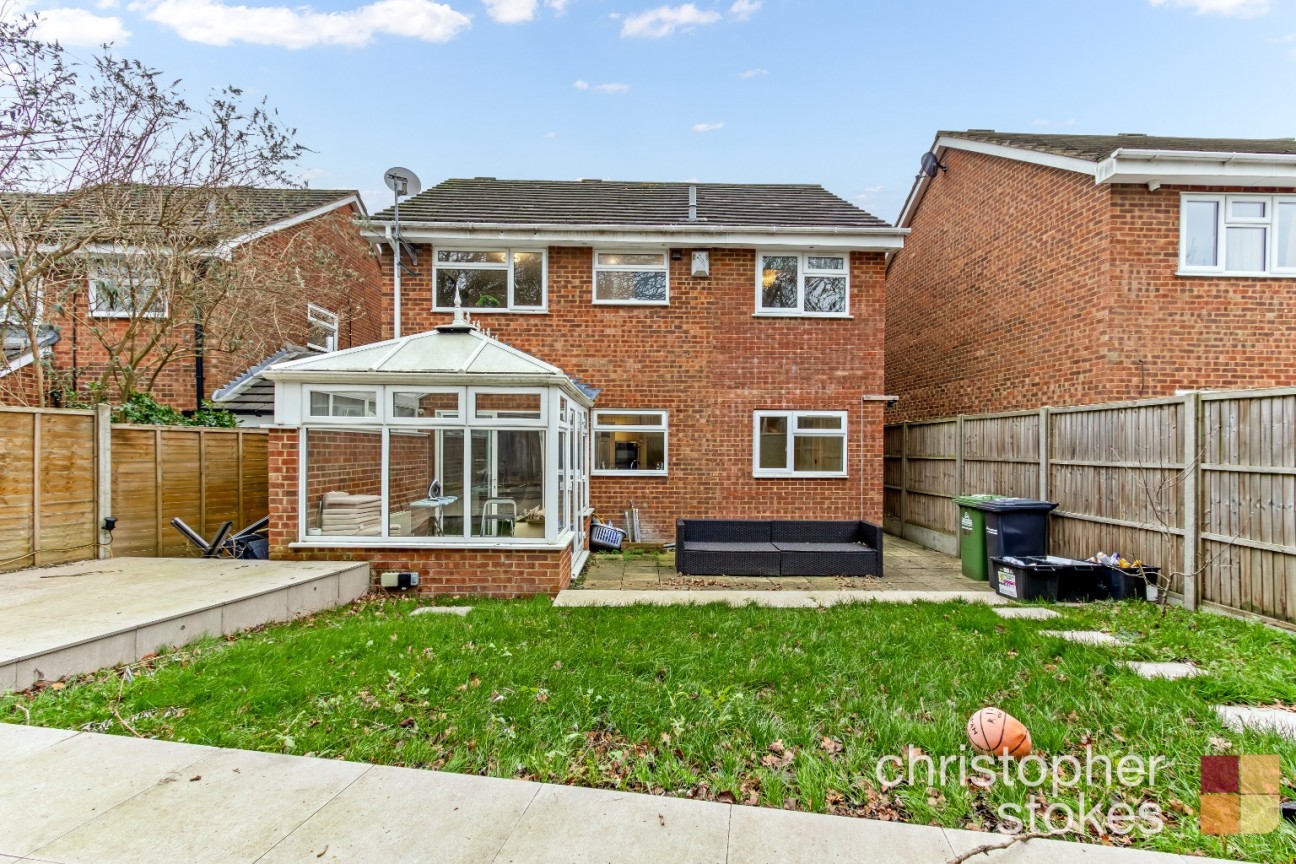 Upper Shott, Cheshunt, Waltham Cross, Hertfordshire, EN7 6DR