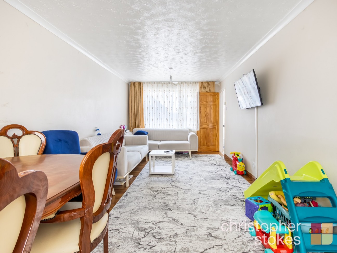 Darcy Close, Cheshunt, Hertfordshire, EN8 8UQ