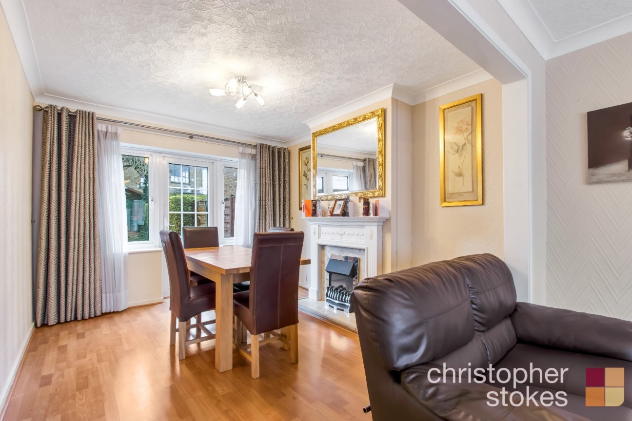 Edinburgh Crescent, Waltham Cross, Hertfordshire, EN8 7QY