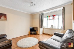 Edinburgh Crescent, Waltham Cross, Hertfordshire, EN8 7QY