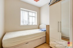 Edinburgh Crescent, Waltham Cross, Hertfordshire, EN8 7QY