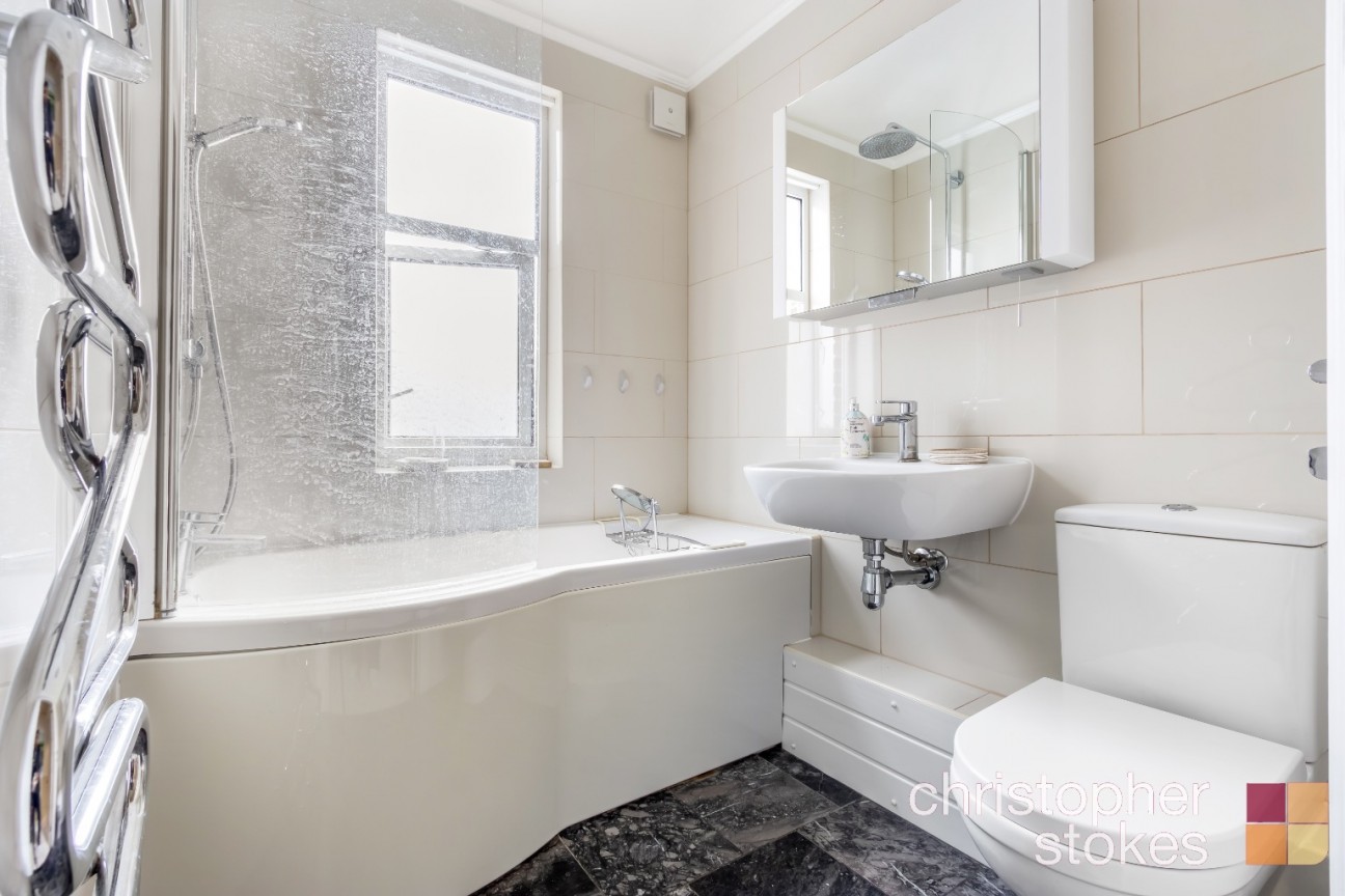 Turners Hill, Cheshunt, Waltham Cross, Hertfordshire, EN8 9DD