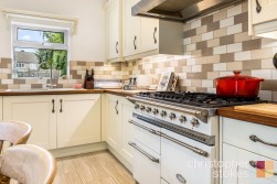 Turners Hill, Cheshunt, Waltham Cross, Hertfordshire, EN8 9DD