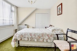 Ousden Drive, Cheshunt, Waltham Cross, Hertfordshire, EN8 9RL