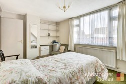 Ousden Drive, Cheshunt, Waltham Cross, Hertfordshire, EN8 9RL