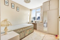 Ousden Drive, Cheshunt, Waltham Cross, Hertfordshire, EN8 9RL