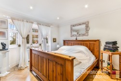 Dig Dag Hill, Cheshunt, Hertfordshire, EN7 6NS