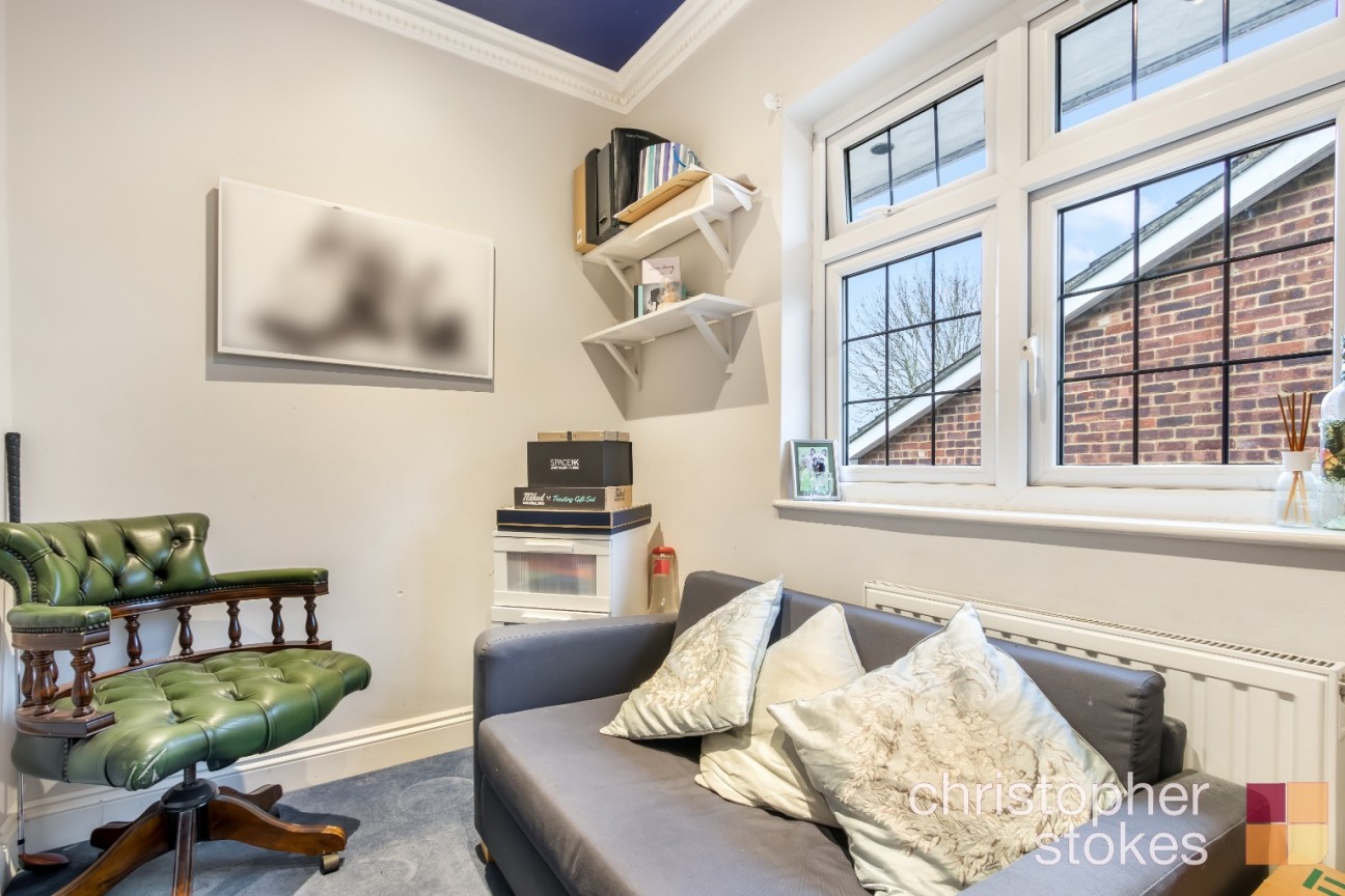 Dig Dag Hill, Cheshunt, Hertfordshire, EN7 6NS