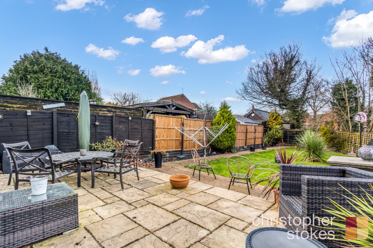 Dig Dag Hill, Cheshunt, Hertfordshire, EN7 6NS