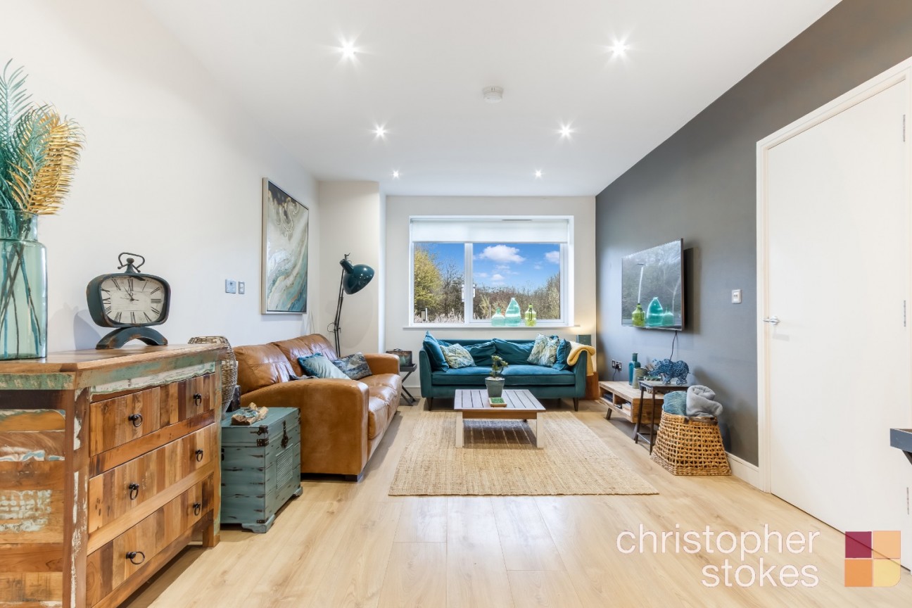 Willow Tree Drive, Waltham Cross, Hertfordshire, EN8 7FL