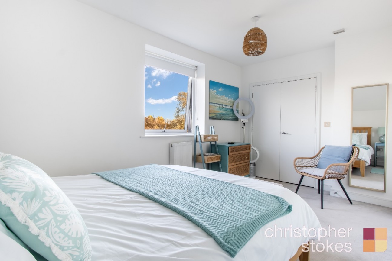 Willow Tree Drive, Waltham Cross, Hertfordshire, EN8 7FL