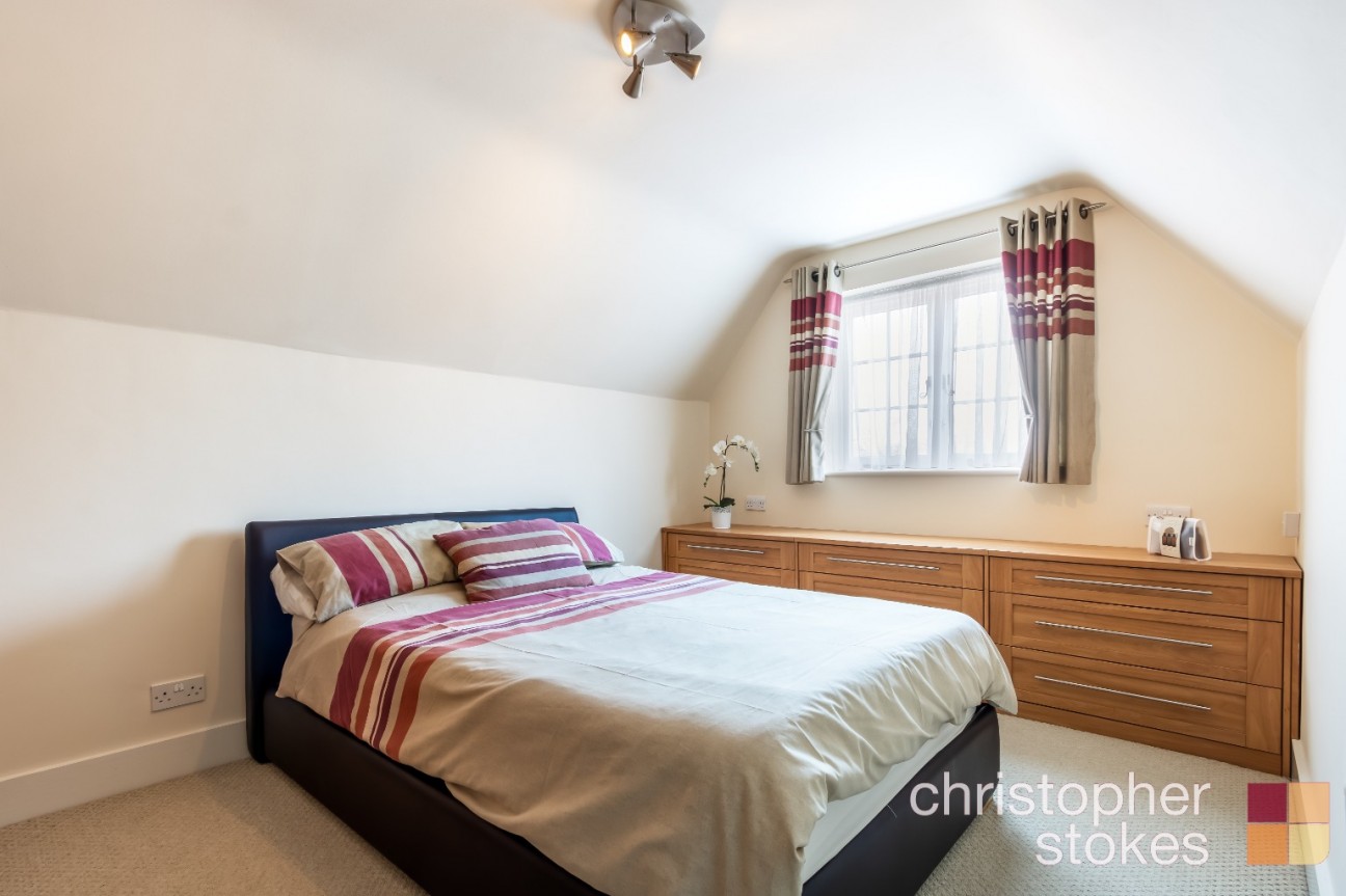Hammondstreet Road, Cheshunt, Hertfordshire, EN7 6PW